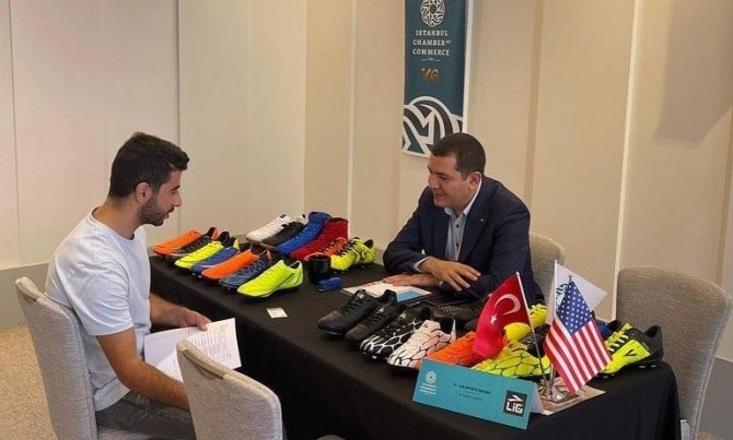 İ̇hracatta Hedef Büyüten Ayakkabıcılar New York’a Çıkarma Yaptı
