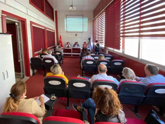 Mahalle Olmak İsteyen Akarca Sakinleri Meclise Katılacak