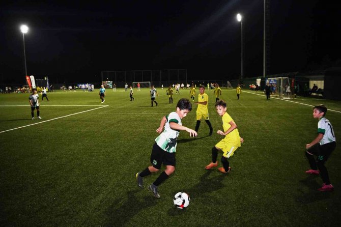 Minikler Futbol Turnuvası’nda Şampiyon Belli Oldu