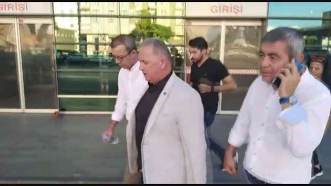 Mhp İle İ̇yi̇ Parti Arasında Talasspor Kavgası