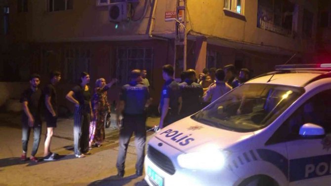 Kadıköy’de Gürültü Gerginliği: Polis Mahallede Geniş Güvenlik Önlemi Aldı
