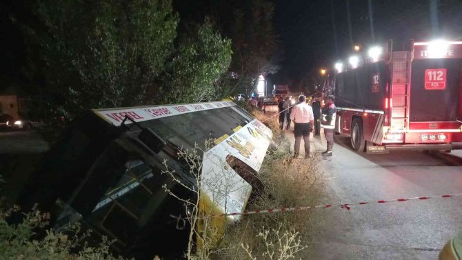 Malatya’da Yolcu Otobüsü Yan Yattı: 4 Yaralı