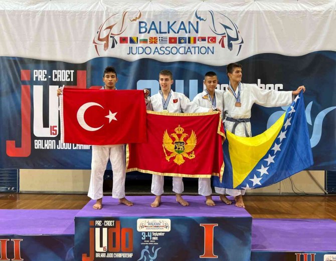 Judocular, Balkan Şampiyonasından Madalyalarla Döndü