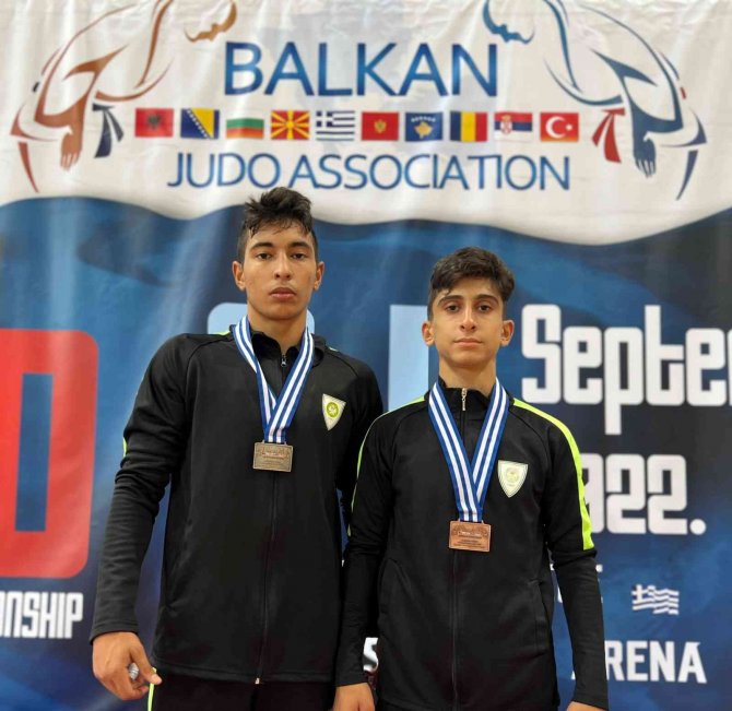 Judocular, Balkan Şampiyonasından Madalyalarla Döndü