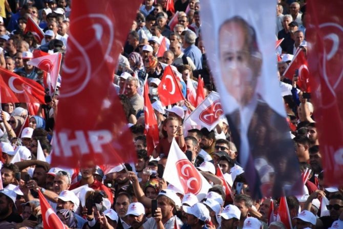 Bahçeli Sivas’ta 35 Bin Kişiye Seslendi