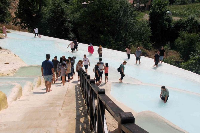 Göksu Travertenleri Giresun’un Pamukkale’si Oldu