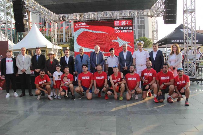 Zafer Rotasında Düzenlenen İlk Ultra Maraton İ̇zmir’de Noktalandı