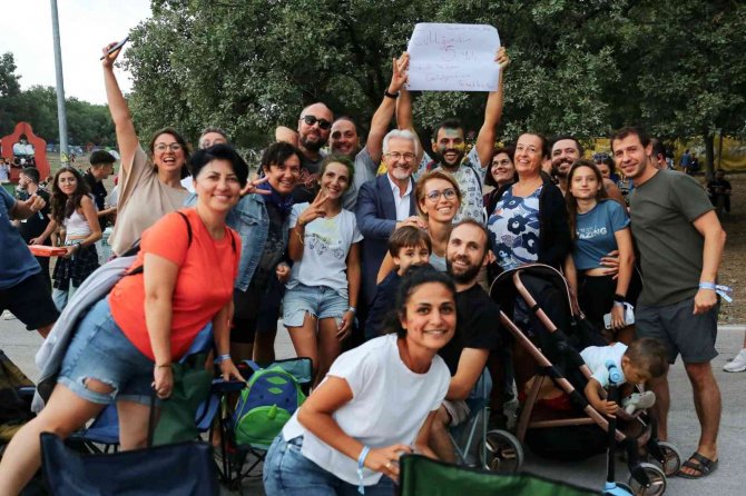 Nilüfer Müzik Festivali 60 Bin Kişiyi Müzikle Buluşturdu