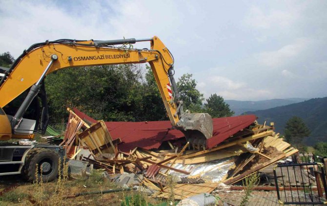 Osmangazi’de Ruhsatsız Yapıyla Mücadeleye Devam