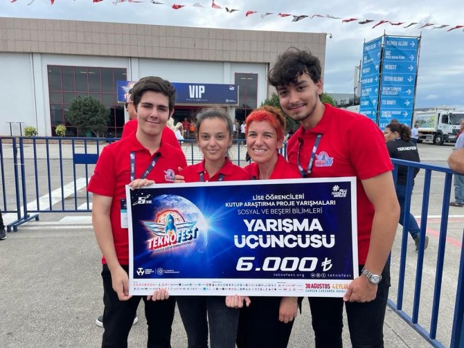 Samsun’daki Lise Ve Ortaokul Takımları Teknofest’te 9 Ödül Kazandı