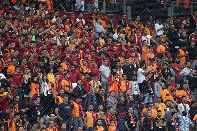 Spor Toto Süper Lig: Galatasaray: 0 - Gaziantep Fk: 0 (Maç Devam Ediyor)