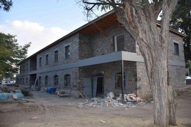 Asırlık Otel Turizme Kazandırılıyor