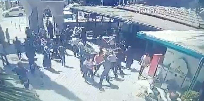 Mezarlıktaki Kavgada 3 Kişi Tutuklandı