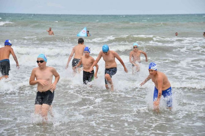 Trabzon’da ’Triatlon’ Rüzgarı