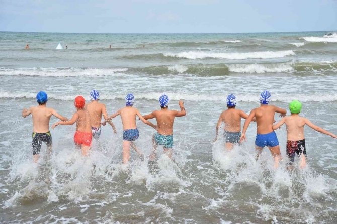 Trabzon’da ’Triatlon’ Rüzgarı