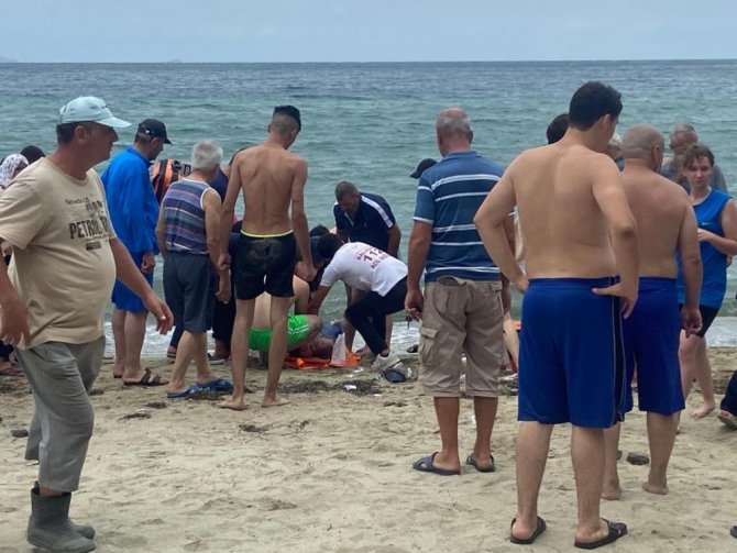 Erdek’te Denize Giren Genç Hayatını Kaybetti