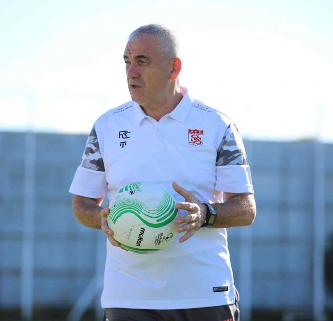 Sivasspor, Slavia Prag Maçına İddialı Hazırlanıyor