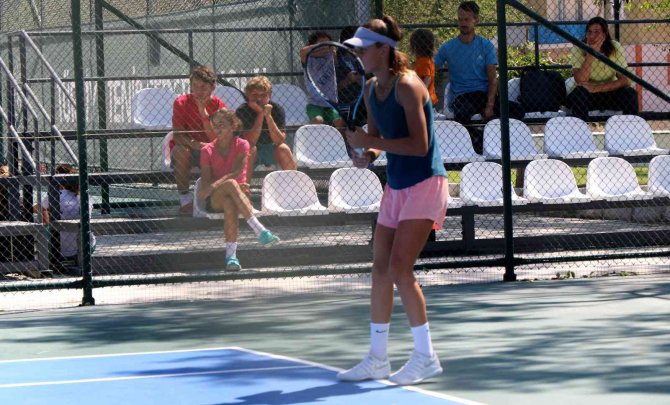 Uluslararası Erzincan Ergan Cup (Tennis Europe) Turnuvası Başladı