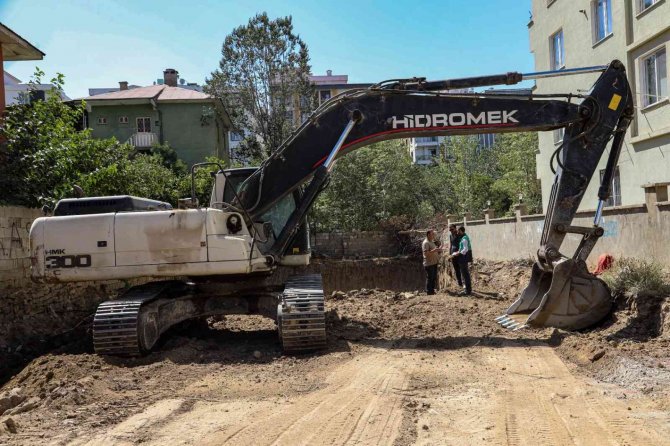 Hafriyat Kamyonlarına Uydudan Sıkı Takip