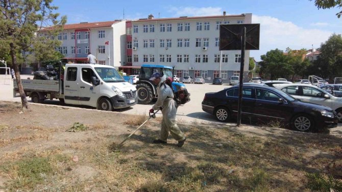 Yunusemre’de Okullar Eğitime Hazırlanıyor