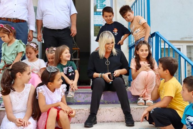 Zonguldak’ta 7 Bin 800 Öğretmen, 105 Bin Öğrenciyle Buluşacak