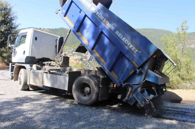 Gazipaşa’da Göçük-gökçebelen Hattı Asfaltlandı