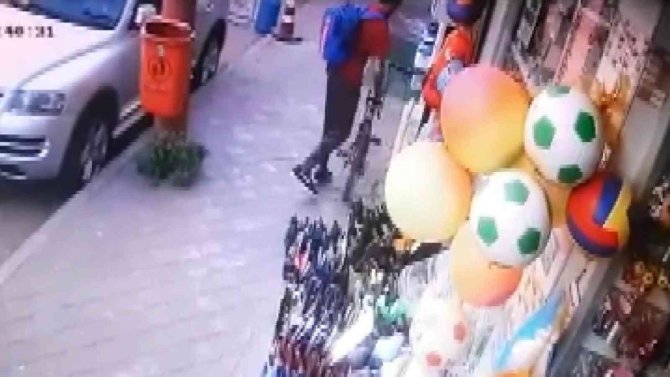 Bursa’da 6 Bisiklet Hırsızlığının Faili Kıskıvrak Yakalandı