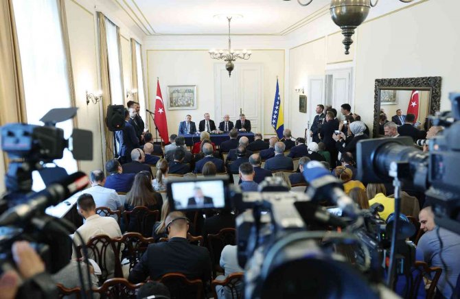 Cumhurbaşkanı Erdoğan: “Türkiye-bosna Hersek Arasında Kimlik Kartı İle Seyahat Yapılabilecek”