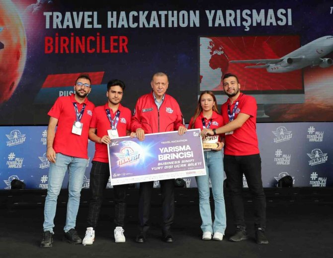 Teknofest 2022’de Düzce Üniversitesi Yazılımıyla Birinci Oldu