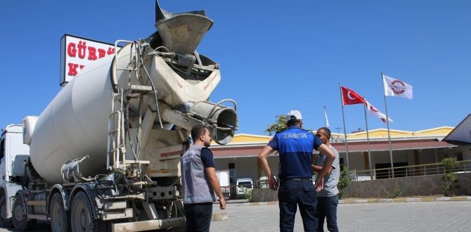 Elazığ Belediyesinden Beton Mikserlerine Denetim