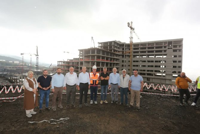 Sandıkçı: “İ̇lçemize Daha Çok Yatırım Kazandıracağız”