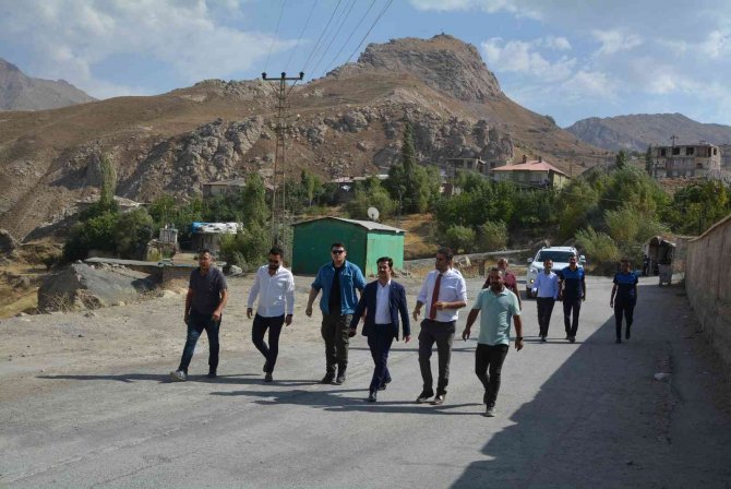 Vali Yardımcısı Kasımoğlu, Bağlar Mahallesi’ndeki Eksiklikleri Yerinde İnceledi