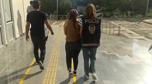 Hatay’da Para Ve Altın Çalan Şüpheli Yakalandı