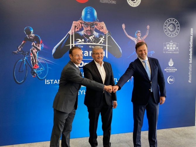 Uluslararası İ̇stanbul Boğaziçi Triatlon’u İçin Geri Sayım Başladı
