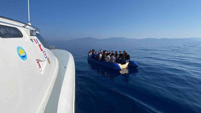 İ̇zmir Açıklarında Göçmen Hareketliliği: 203 Göçmen Karaya Çıkartıldı