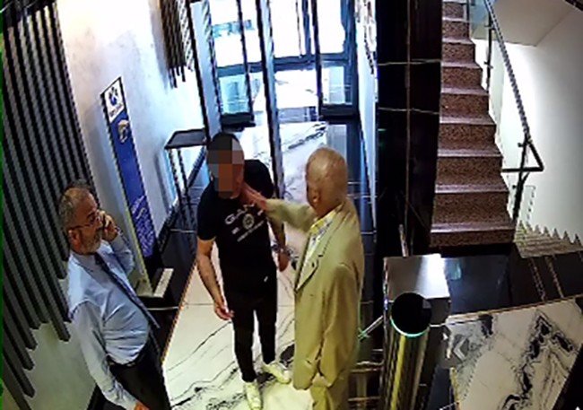 Fenerbahçe Eski Başkanı’ndan Çalışanlara Tokat