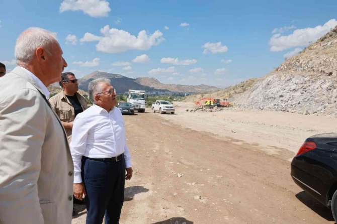 Büyükkılıç’tan Şehrin Doğusu Ve Batısı Arasında Trafiği Rahatlatacak Önemli Proje