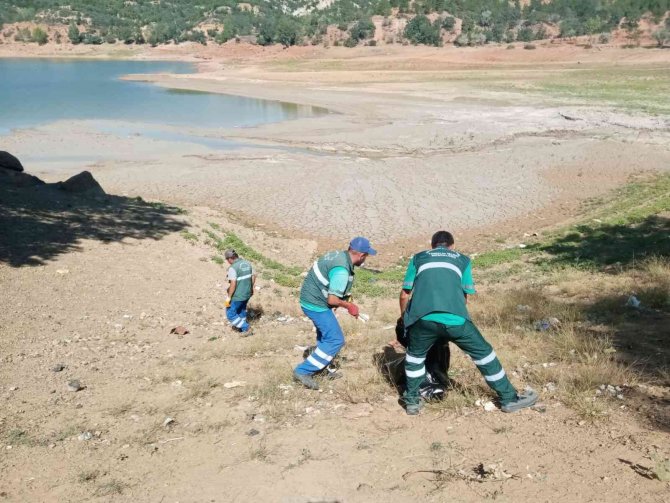 Keçiören’de ‘Doğayı Temizleme Timi’ Görev Başında