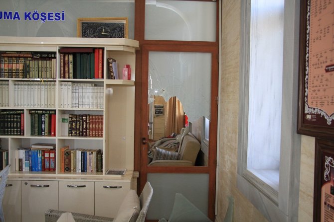 Kula’nın Gözbebeği Olan Süleyman Şah Camii’ne Hırsız Girdi