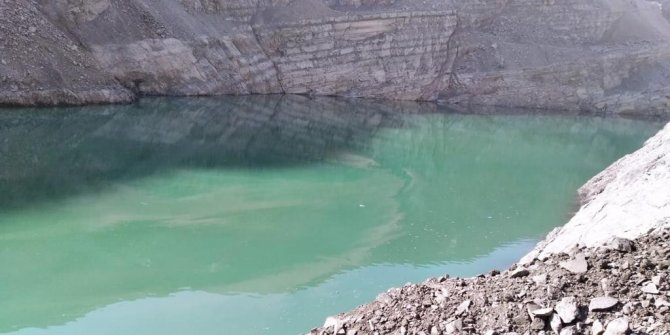 Şırnak’ta Kamyon Gölete Uçtu, Şoför Kayıp