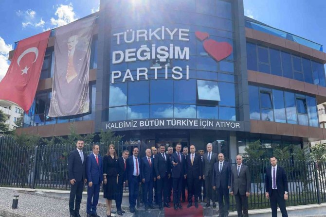 Tdp Genel Başkanı Sarıgül, Anap Genel Başkanı Çelebi’yi Kabul Etti