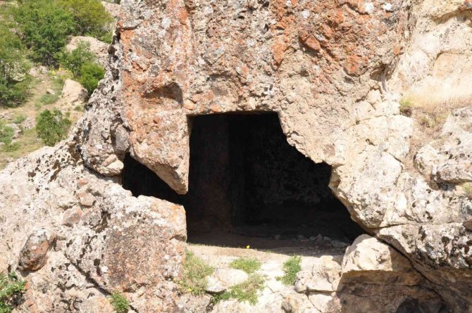 Gelin Odaları Turizme Kazandırılmayı Bekliyor