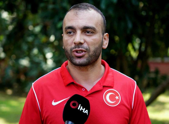 Genç Sporcular Şampiyonalarda Baskıyı Nasıl Atlatıyor?