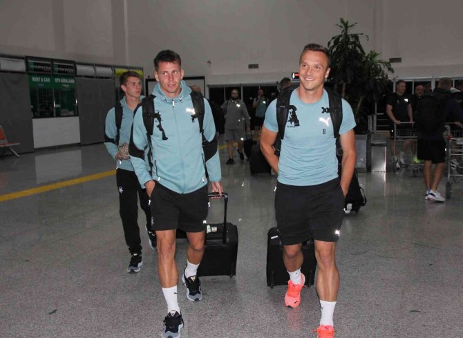 Slavia Prag Kafilesi Sivas’a Geldi