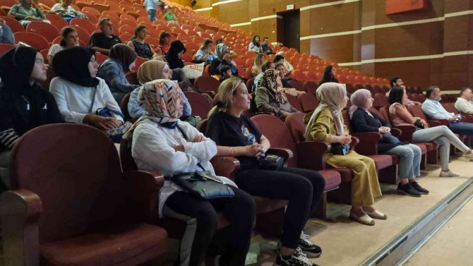 Anaokulu Ve 1. Sınıf Öğrencileri “Uyum Süreci” Çerçevesinde Sınıfları Doldurdu