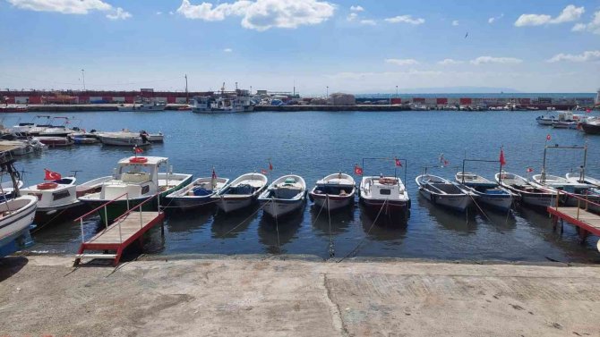 Tekirdağ’da 1 Eylül Hevesine Nazar Değdi: Balıkçılara Poyraz Engeli