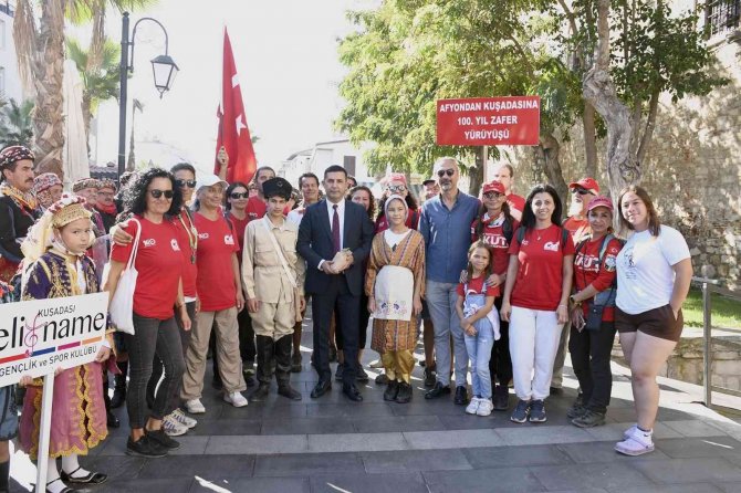 Afyon Kocatepe’den Kuşadası’na ’Zafer Toprağı’