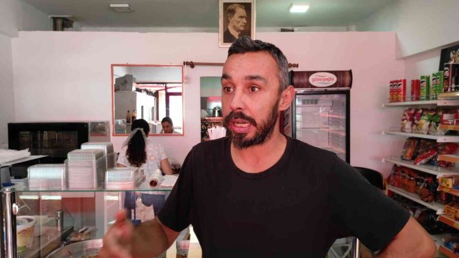 Boşanma Aşamasındaki Eşini Defalarca Bıçaklamıştı, Esnaf Yaşanan Dehşeti Anlattı
