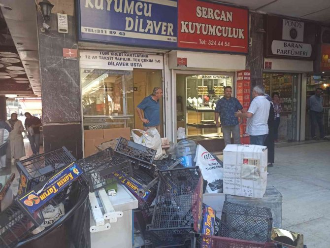 Ulus İ̇ş Hanı’nda Tahliye Muamması