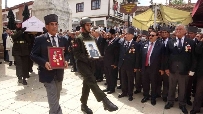 2 Savaşa Tanık Oldu, Türkiye’nin En Yaşlı Gazisine Son Veda